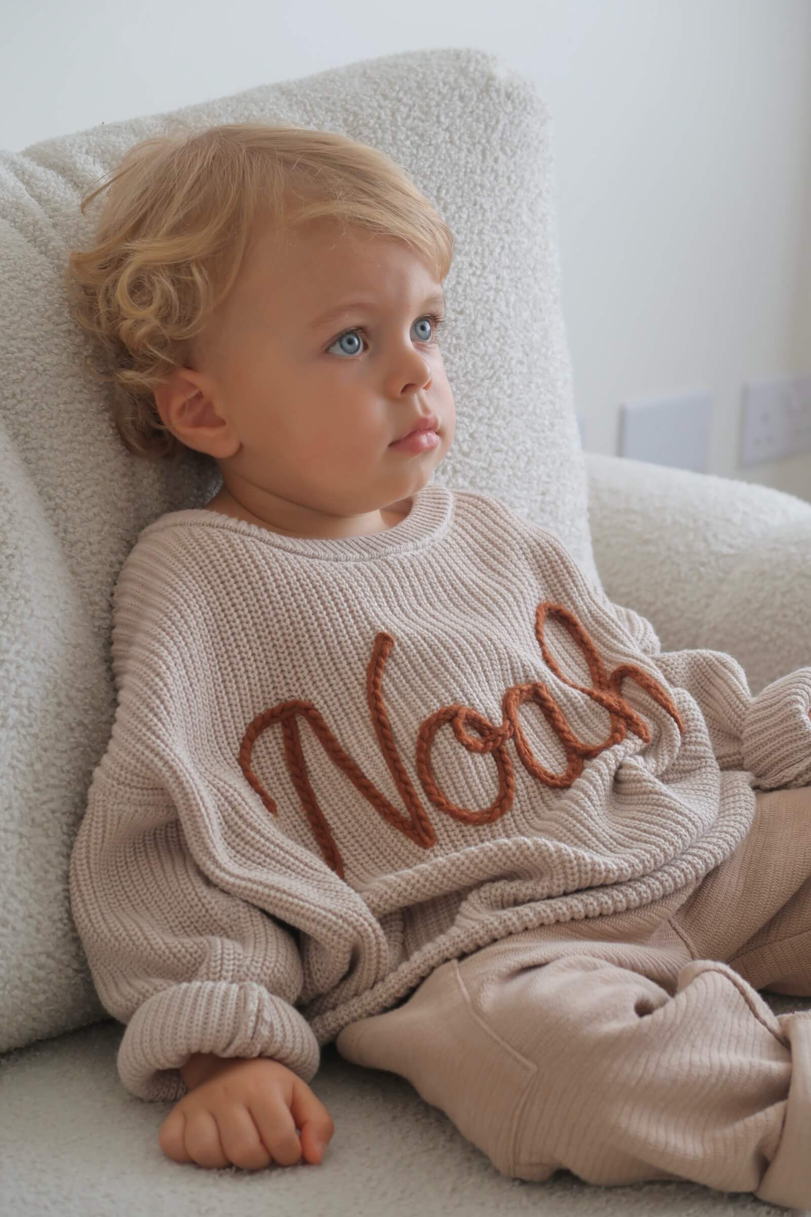 files/Noah_Apricot_Pulli_Komprimiert.jpg